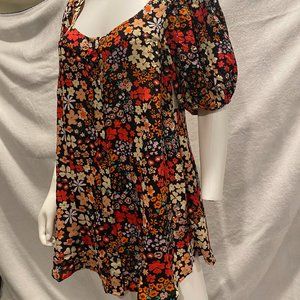 Free people floral Callie tunic size SMALL